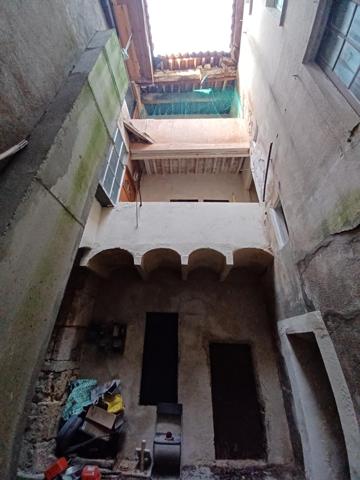 immeuble  de 65M2 -2 appartements