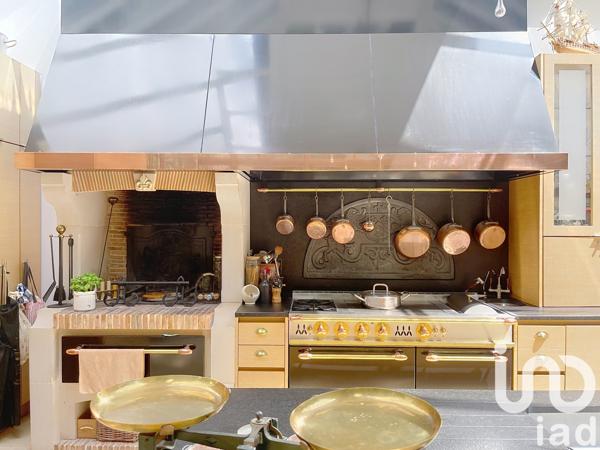 Maison à vendre 16 pièces 360 m² Saint-Maur-des-Fossés