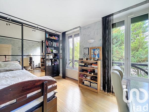 Maison à vendre 16 pièces 360 m² Saint-Maur-des-Fossés