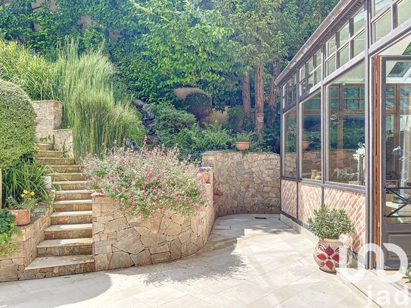 Maison à vendre 16 pièces 360 m² Saint-Maur-des-Fossés