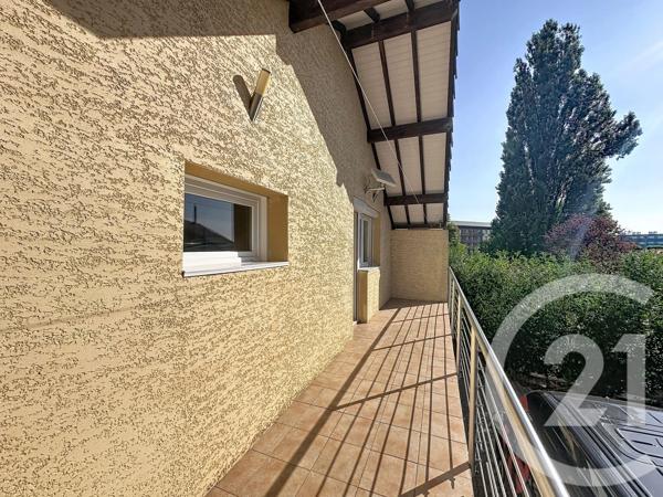 Maison à vendre  8 pièces - 132 m 2   DANJOUTIN  - 90