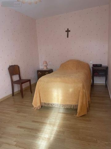 Maison à vendre à Saint-Fraimbault-de-Prières en Mayenne (53300), ref : 046/847