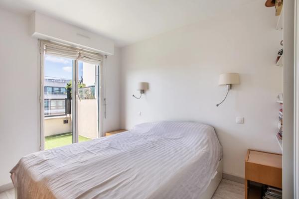 Appartement Paris 17 e - RUE NICOLAS CHUQUET / PEREIRE / MALESHERBES
