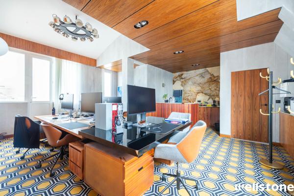 Bureaux à louer à PARIS 75008