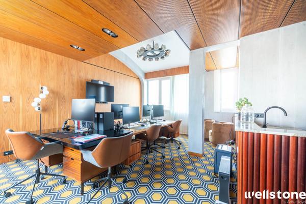Bureaux à louer à PARIS 75008