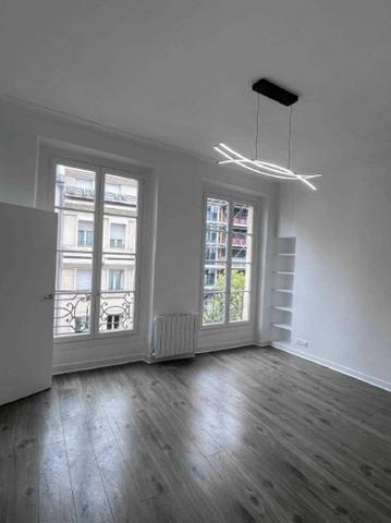 Bureaux à louer à PARIS 75003