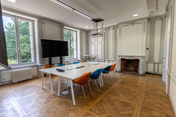 Surfaces de bureaux de standing, cadre unique et prestations exclusives
