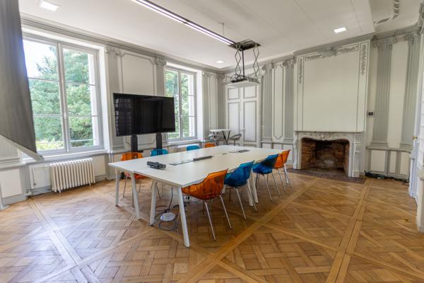 Surfaces de bureaux de standing, cadre unique et prestations exclusives