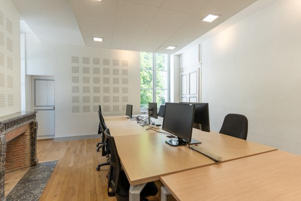 Surfaces de bureaux de standing, cadre unique et prestations exclusives