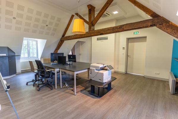 Surfaces de bureaux de standing, cadre unique et prestations exclusives