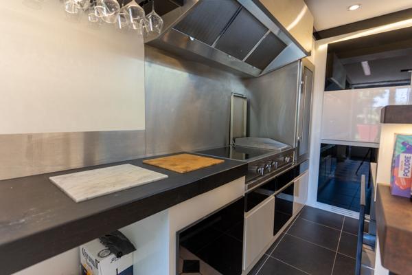Surfaces de bureaux de standing, cadre unique et prestations exclusives