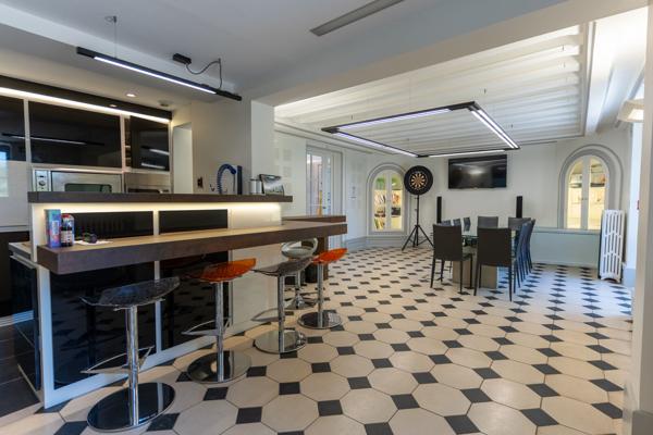Surfaces de bureaux de standing, cadre unique et prestations exclusives