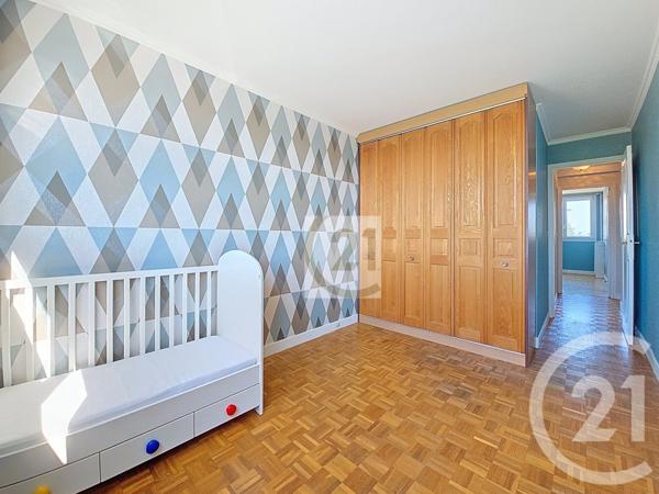 Appartement F4 à vendre  4 pièces - 75,66 m2 VITRY SUR SEINE - 94