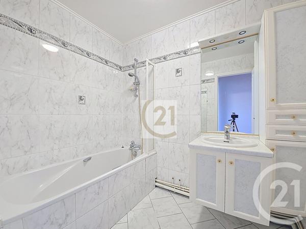 Appartement F4 à vendre  4 pièces - 75,66 m2 VITRY SUR SEINE - 94