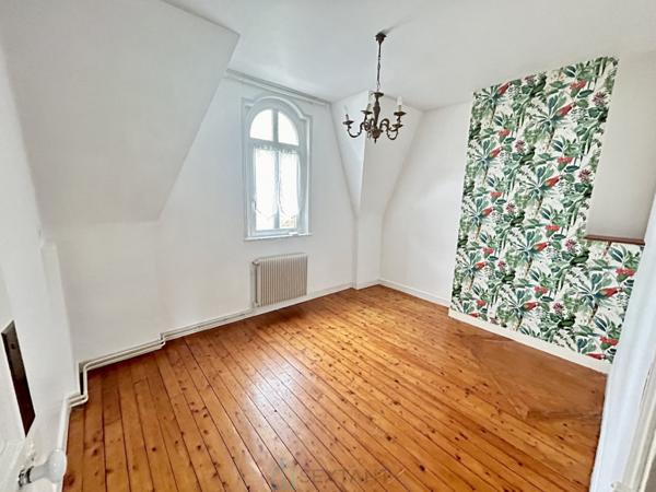 MAISON BOURGEOISE CLASSEE ART DECO CENTRE VILLE