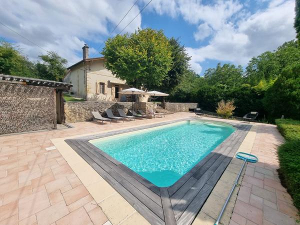 Ancienne bergerie de 165m² sur 5000m² de terrain