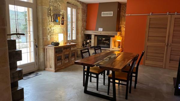 Ancienne bergerie de 165m² sur 5000m² de terrain