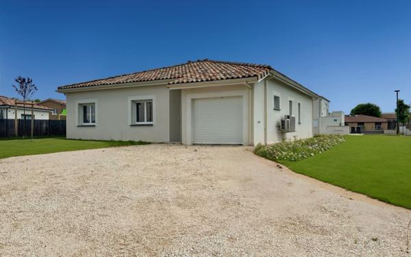 Maison à vendre    4 pièces •  Montbeton