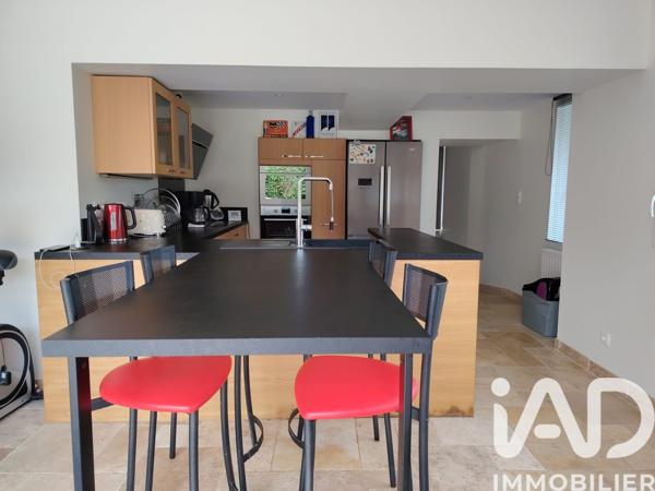 Maison à vendre 6 pièces 217,65 m² Coulonges-sur-Sarthe