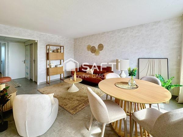 TRES JOLI T4 RENOVE - SUR BLANQUEFORT PROCHE DU PARC MAJOLAN -  - 3 CHAMBRES - 2 BALCONS - GRANDE CAVE