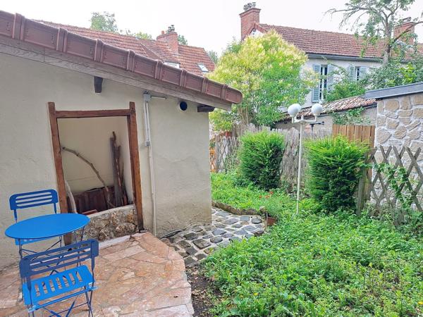 Appartement Duplex Rambouillet 3 pièce(s) 61.33 m2 face parc du château avec jardin privatif