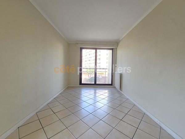 Vente Appartement96 m² - 5 Pièces - SAINT GERMAIN EN LAYE (78100)