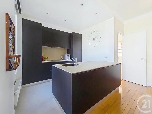 Appartement F4 à vendre  4 pièces - 76,15 m2 LE KREMLIN BICETRE - 94