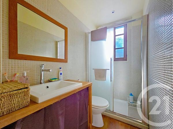 Appartement F4 à vendre  4 pièces - 76,15 m2 LE KREMLIN BICETRE - 94