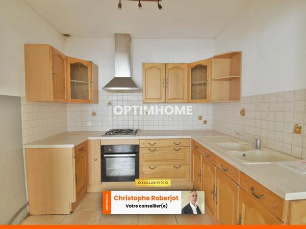Très rare à Givry !! Immeuble de rapport de 5 appartements avec aménagement possible d'appartements supplémentaires