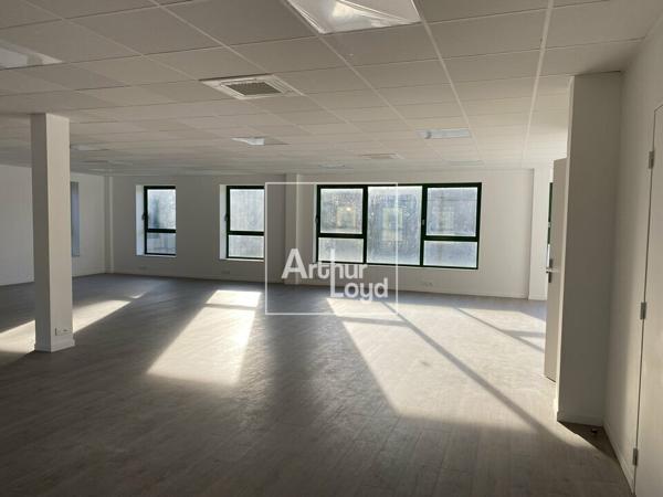 Bureaux et locaux d' activités à louer - ESSONNE