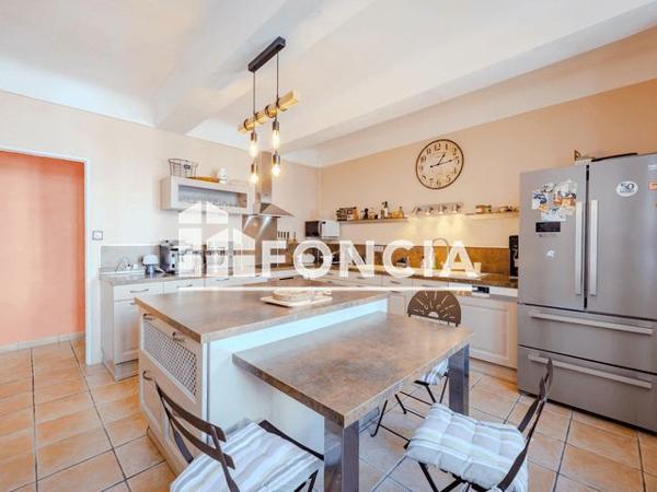 À vendre Appartement 5 pièces 172.97 m² - Hyères 83400