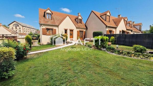 Maison familiale avec jardin arboré, véranda chauffée et chambre de plain-pied