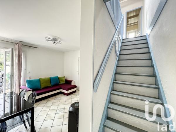 Appartement 4 pièces de 83 m² à Combs-la-Ville (77380)