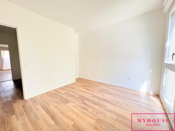 Appartement
                                                                                                                                                                                                                                                                                                                        3 pièce(s)                                                                                                                                                                                                          2 chambre(s)                                                                                                                                                                                                          65.05  m²