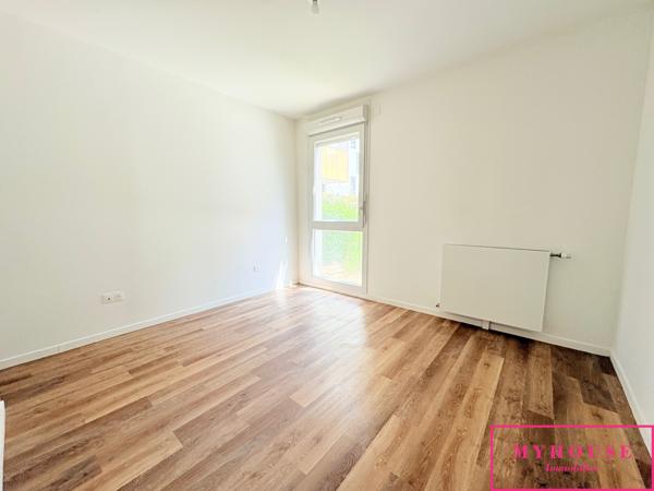 Appartement
                                                                                                                                                                                                                                                                                                                        3 pièce(s)                                                                                                                                                                                                          2 chambre(s)                                                                                                                                                                                                          65.05  m²