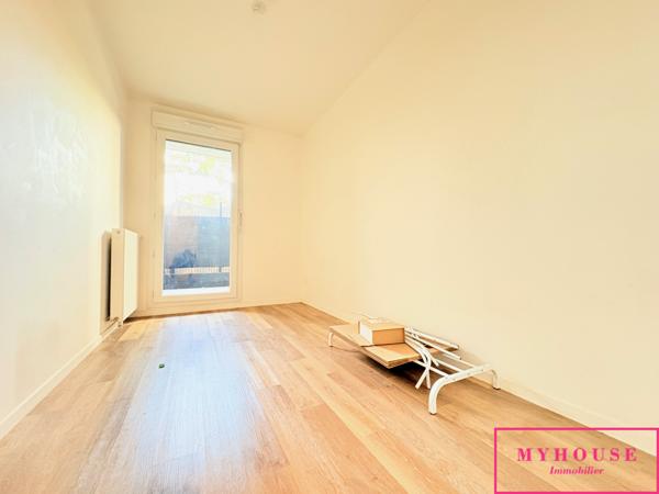 Appartement
                                                                                                                                                                                                                                                                                                                        3 pièce(s)                                                                                                                                                                                                          2 chambre(s)                                                                                                                                                                                                          65.05  m²