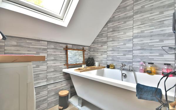 Maison à vendre    3 pièces •  Long