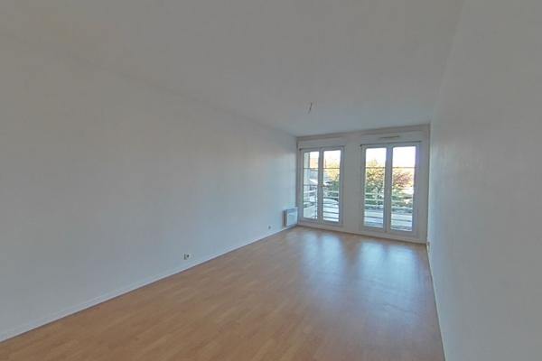 Champs sur Marne Appartement 3 pièces 65 m²