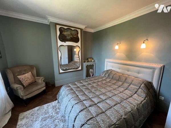 RARE A LA VENTE ORBEC MAISON DE CARACTERE AUX PRESTATIONS DE QUALITES AVEC TRES BEAU PARC ARBORE