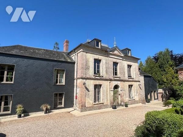 RARE A LA VENTE ORBEC MAISON DE CARACTERE AUX PRESTATIONS DE QUALITES AVEC TRES BEAU PARC ARBORE