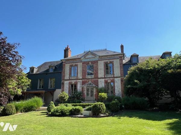 RARE A LA VENTE ORBEC MAISON DE CARACTERE AUX PRESTATIONS DE QUALITES AVEC TRES BEAU PARC ARBORE