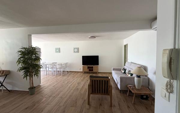 Appartement à louer    2 pièces •  Le Gosier