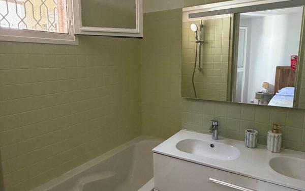 Appartement à louer    2 pièces •  Le Gosier