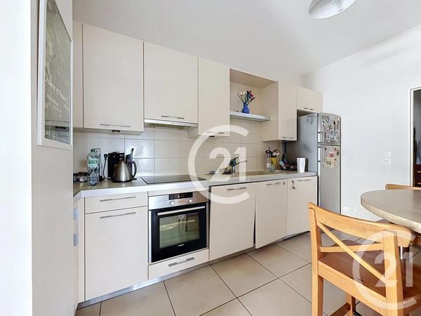 Appartement F5 à vendre  5 pièces - 118,16 m 2   CAEN  - 14