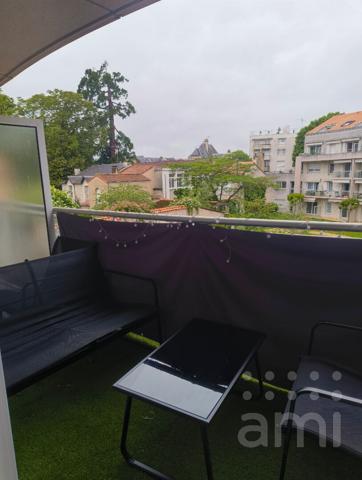Magnifique Studio avec balcon Centre Ville