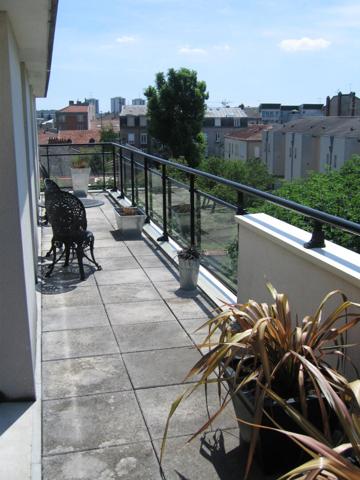 Appartement dernier étage Reims Sébastopol type 3 avec balcon et garage