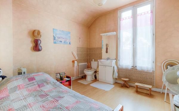 Maison à vendre    2 pièces • 52,32 m2 Yerres