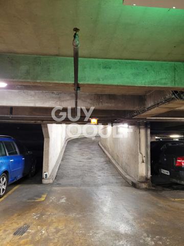 PARKING - PARIS 09 LA ROCHEFOUCAULD