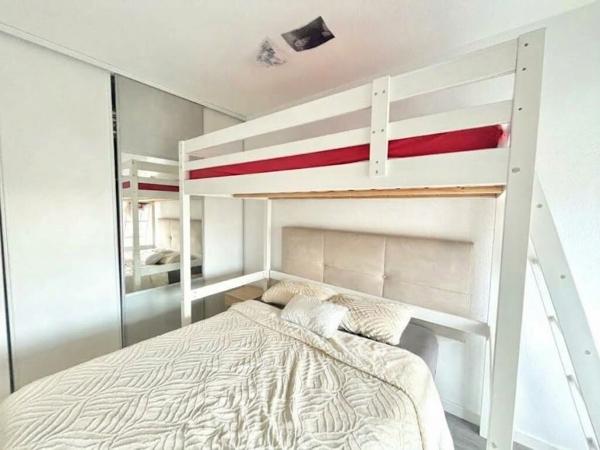Bel appartement T2 au calme avec terrasse sur les hauteurs de St Esprit