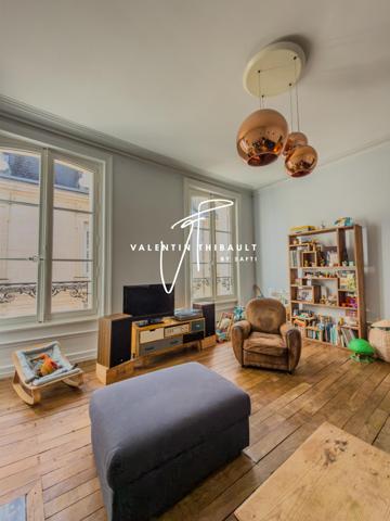 APPARTEMENT T5  – TERRASSE – POITIERS CENTRE VILLE (PLATEAU)